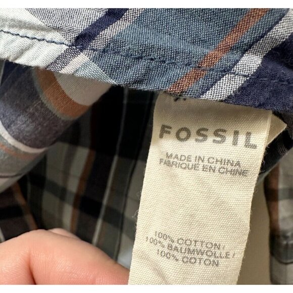 2/$30 Fossil 54 Vintage Fit Plaid Pearl Snap Button Up Shirt Mens M Blue Western - Picture 7 of 9